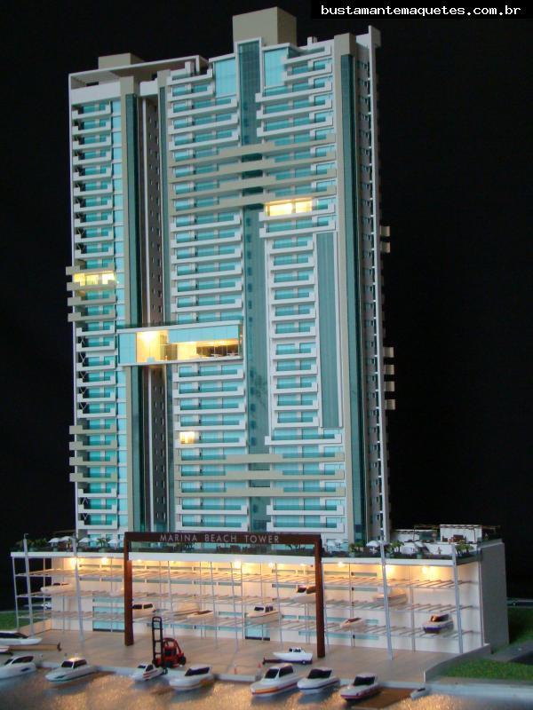 Foto de maquete fisica de Edifícios Residenciais produzida para o cliente Furtado de Mendonça Empreendimentos, localizada na cidade de Florianópolis/SC