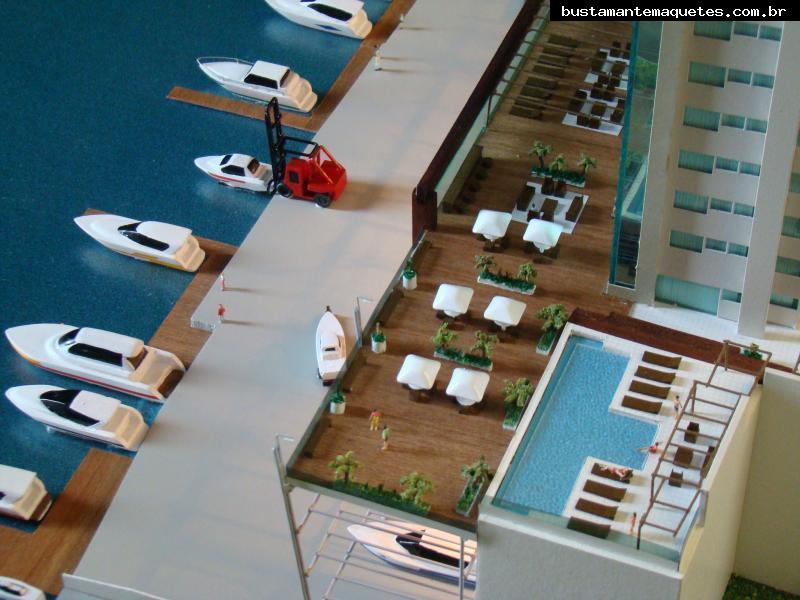 Foto de maquete fisica de Edifícios Residenciais produzida para o cliente Furtado de Mendonça Empreendimentos, localizada na cidade de Florianópolis/SC