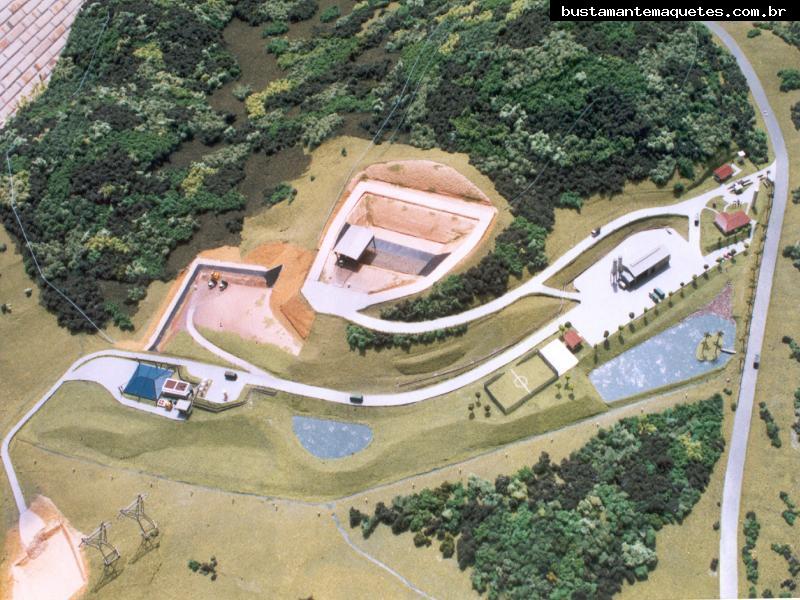 Foto de maquete fisica de Indústrias produzida para o cliente Catarinense Eng. Ambiental, localizada na cidade de Joinville/SC