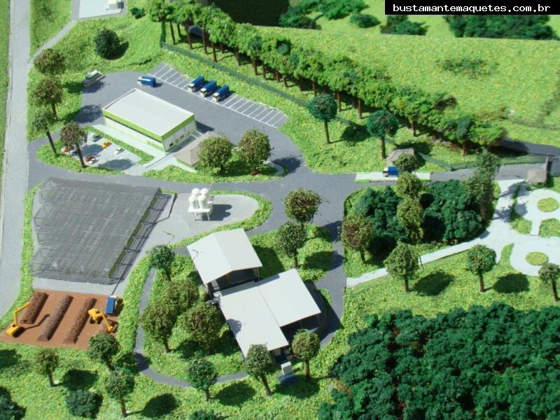 Foto de maquete fisica de Indústrias produzida para o cliente REVITA Engenharia Ltda., localizada na cidade de São Leopoldo/RS