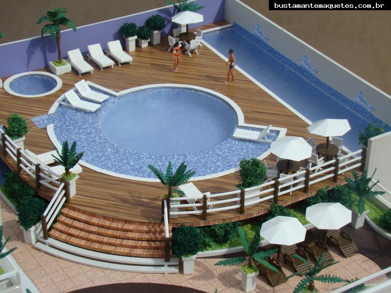 Foto de maquete fisica de Edifícios Residenciais produzida para o cliente Gomes Junior Construtora, localizada na cidade de Balneário Camboriú/SC